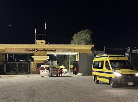 İsrail Refah Sınır Kapısı dahil Gazze'ye açılan tüm kapıları kapattı