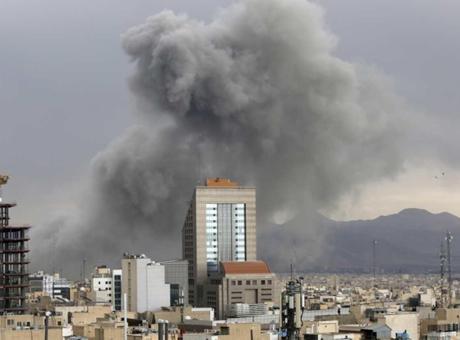 ABD ve İsrail'in Tahran'daki saldırılarında şu ana kadar 460 kişi yaşamını yitirdi