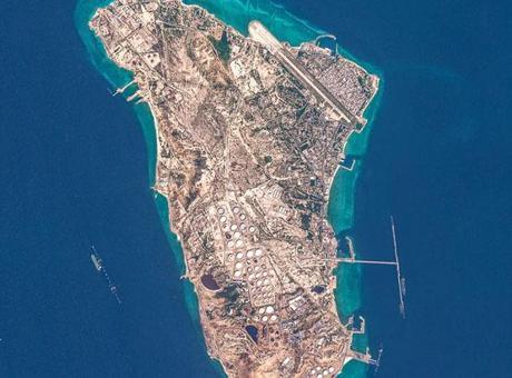 ABD'den İran'ın 'Yasak Adası'na Orta Doğu'nun en yoğun bombardımanı! Tahran'dan intikam yemini: 'Küle dönüştürürüz'