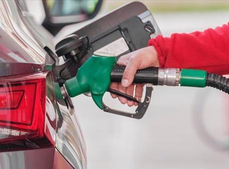 Avrupa'da akaryakıt fiyatlarında artış sürüyor