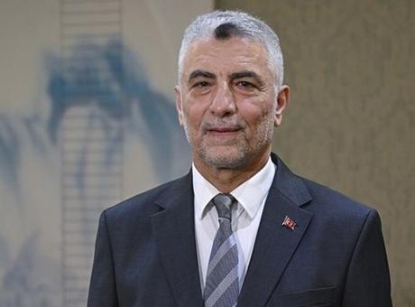 Bakan Bolat: Türkiye, ateş çemberi içinde tam bir istikrar abidesi olarak parlıyor