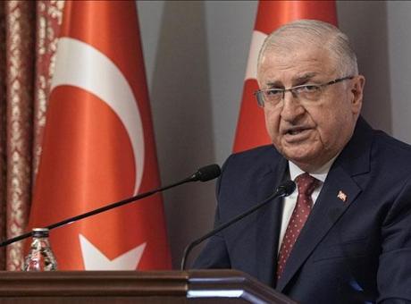 Bakan Güler, Gürcistan Savunma Bakanı Irakli Chikovani ile görüştü