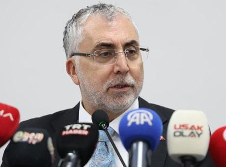 Bakan Işıkhan: Sınırlarını çelikten iradeyle koruyan bir güç haline geldik