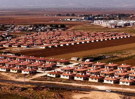 Bakan Kurum: Hatay'ın her bir köşesine ektiğimiz umut yeşerdi