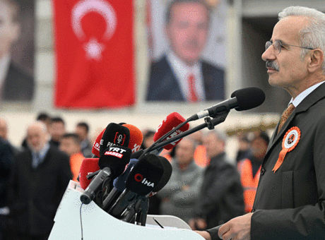 Bakan Uraloğlu açıkladı! İki kara yolu projesi hizmete açıldı