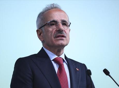 Bakan Uraloğlu duyurdu: Orta Doğu'ya seferler iptal
