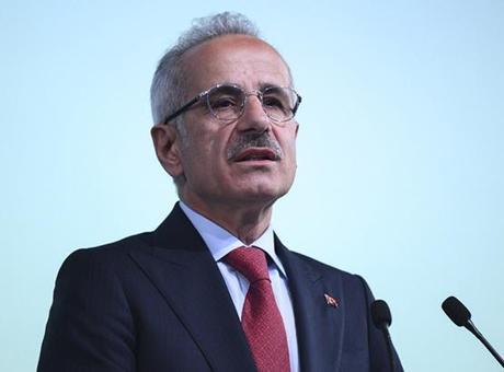 Bakan Uraloğlu'ndan Hürmüz Boğazı'ndaki Türk gemilerine ilişkin açıklama