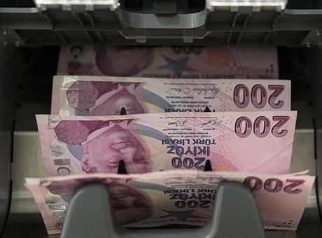 Bankacılık sektörünün mevduatı azaldı