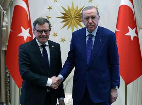 Cumhurbaşkanı Erdoğan, Almanya Dışişleri Bakanı Wadephul'u kabul etti