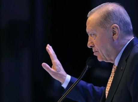 Cumhurbaşkanı Erdoğan, 'Türk Dünyasının Ortak Mirası Nevruz' kitabının takdim yazısını kaleme aldı