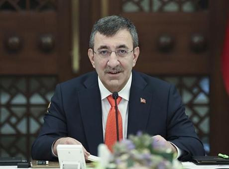 Cumhurbaşkanı Yardımcısı Yılmaz'dan büyüme yorumu