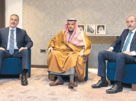 Dışişleri Bakanı Fidan’dan Riyad’da önemli temaslar: ‘Bölgede yeni bir düzen kurulmalı’