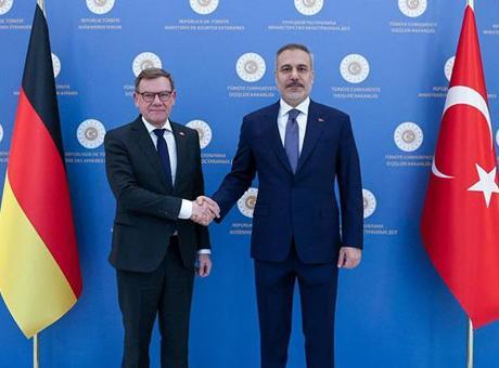 Dışişleri Bakanı Hakan Fidan, Alman mevkidaşı Wadephul ile Ankara'da bir araya geldi