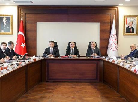 Gıda ve Tarımsal Ürün Piyasaları İzleme ve Değerlendirme Komitesi toplandı