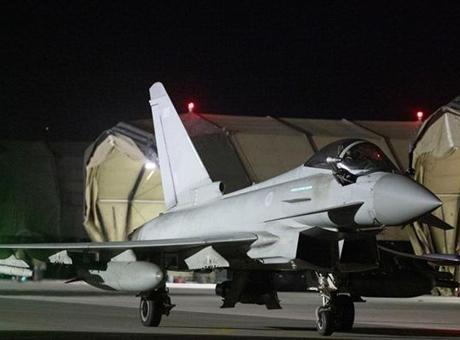 GKRY'deki İngiliz üssü vuruldu! Savaş uçakları havalandı, bölge teyakkuzda