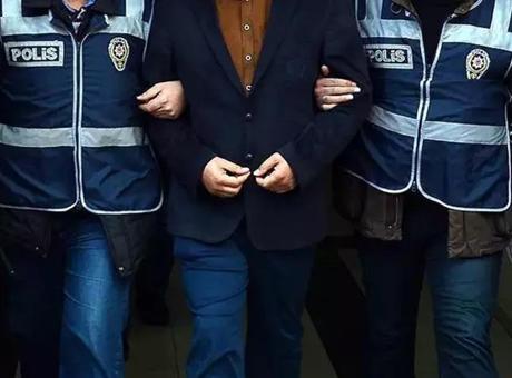 İBB’ye yönelik 'yolsuzluk' soruşturması: Muhittin Böcek'in başdanışmanı ve bir belediye çalışanı gözaltına alındı