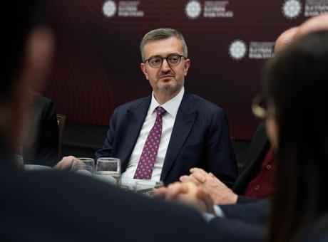 İletişim Başkanı Duran: Doğru ve teyitli bilginin önemi her zamankinden daha büyük