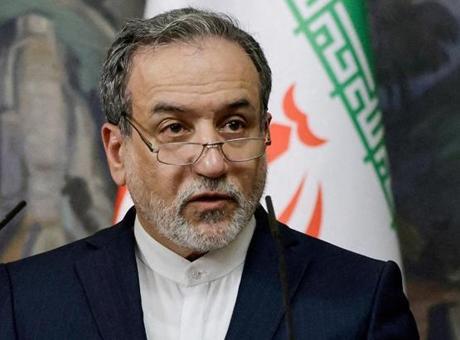 İran Dışişleri Bakanı Erakçi yanıtladı! Trump'ın 'ABD'yi vuracak füze geliştiriyorlar' iddiası