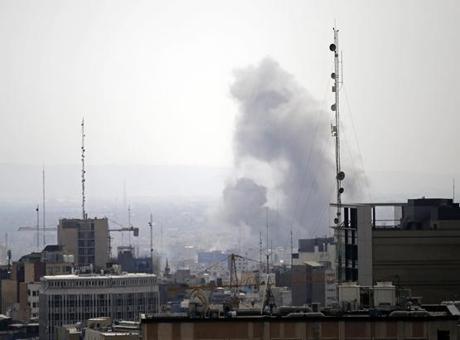 İran Kızılayı: ABD-İsrail'in saldırılarında 6 bin 668 sivil birim hedef alındı