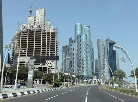 Katar, İran'dan gelen 145 hava unsurundan 127'sinin engellendiğini açıkladı