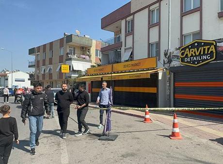 Kepez'de silahlar konuştu! Esnaf arasında tartışma: 1 ölü, 2 yaralı
