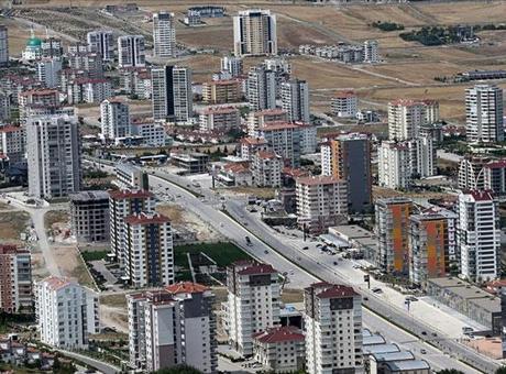 Konutta kredili satışların payı 33 ayın ardından ilk kez yüzde 20'yi geçti