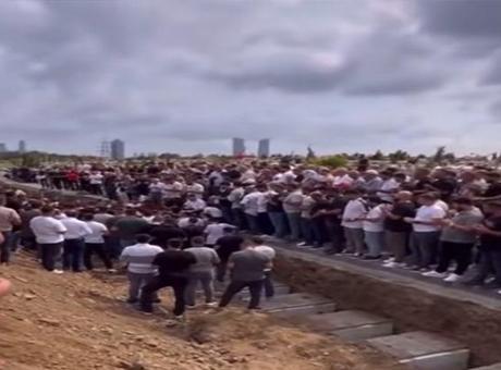 Mezarlıkta kanlı pusu! Ziyarete geldiler, kurşun yağmuruna tutuldular: 1 ölü 1 yaralı