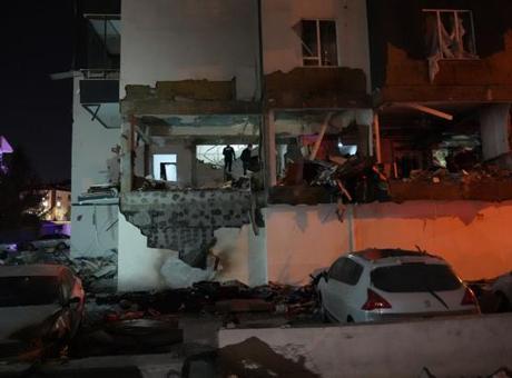 Niğde'deki doğal gaz patlamasında yaralı sayısı 16'ya yükseldi