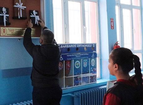 Ortaokul öğrencileri 150 bin lira toplayıp öyle bir şey yaptı ki… 'Zengin olmaya gerek yok'