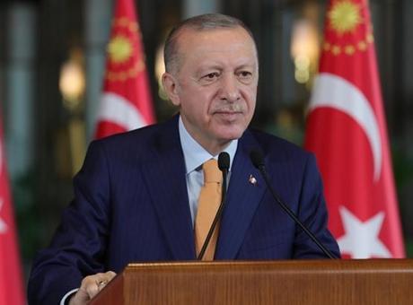 SON DAKİKA HABERİ: Cumhurbaşkanı Erdoğan: Öğretmene kalkan el, geleceğimize kalkmış demektir