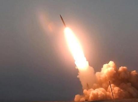 Suudi Arabistan, iki kentte 8 insansız hava aracının imha edildiğini açıkladı