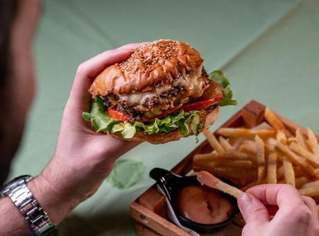 Ticaret Bakanlığı ayrıntılarını tek tek açıkladı: İnternetten yemek siparişinde yeni dönem