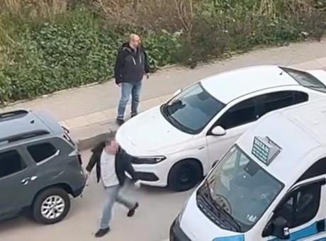 Trafikte coplu dehşet! Tartışma bir anda kavgaya dönüştü: 2 sürücüye ağır ceza yağdı