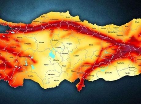 Türkiye’de her 20 yılda 3 büyük deprem! Uzmanından uyarı: 'Her 10 günde bir...'