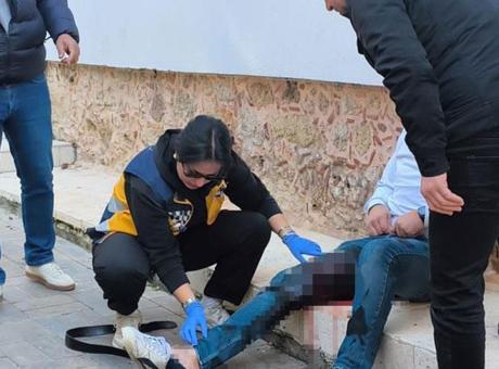 Yer: Antalya! 'Neden video çekiyorsun' tartışması kanlı bitti