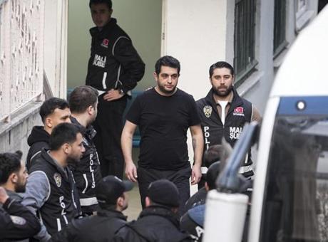 Ataşehir Belediyesi'ne operasyonda 19 şüpheli hakkında tutuklama talebi