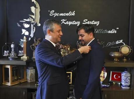 CHP, Arif Kocabıyık'ın parti üyelik işlemlerini durdurdu