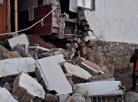 DEPREM HABERLERİ: Ağrı'da 4.3 büyüklüğünde deprem! AFAD ekipleri bölgede: Köylerde bazı evlerde hasar oluştu