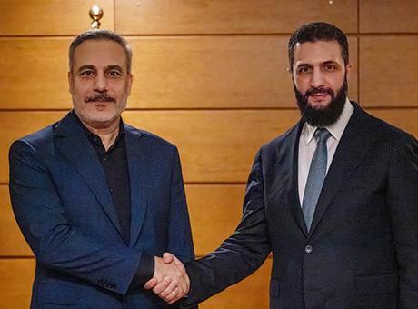 Dışişleri Bakanı Hakan Fidan, Suriye Cumhurbaşkanı Şara ile Antalya'da görüştü
