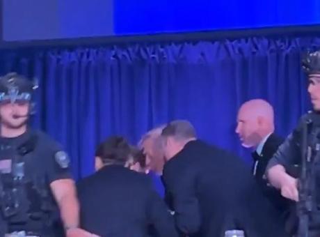 Donald Trump'a Washington'da saldırı girişimi! ABD Başkanı Gizli Servis tarafından salondan çıkarıldı