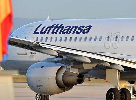 Lufthansa, jet yakıtı krizi nedeniyle 20 bin uçuşu iptal edecek