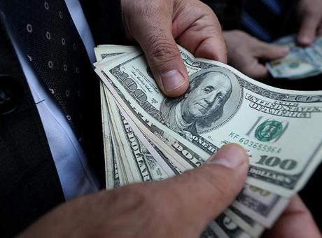Orta Doğu'da para transferi krizi! 500 milyon dolarlık nakit sevkiyatı durduruldu