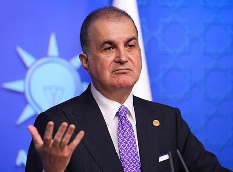 Son dakika... AK Parti Sözcüsü Ömer Çelik'ten Macron'a sert tepki: Türkiye'yi karşısına alan söylemleri son derece yanlış