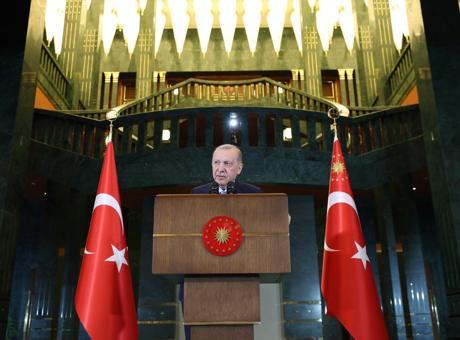 Son dakika... Cumhurbaşkanı Erdoğan çocuklara seslendi: Dijital dünyanın tehlikelerine karşı çok dikkatli olun