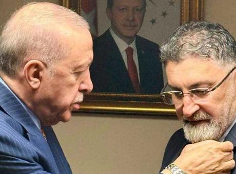 Son dakika... Serik Belediye Başkanı Kadir Kumbul AK Parti'ye geçti! Cumhurbaşkanı Erdoğan rozetini taktı