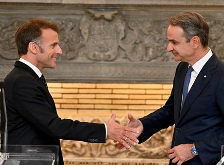 Son dakika...Yunanistan ve Fransa'dan savunmada süresiz anlaşma! 'Büyük düşündük'