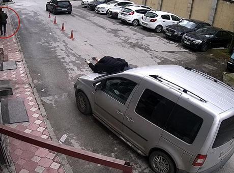 3 yayayı sırayla ezdi, 1'i yaşamını yitirdi! Eskişehir'de katliam gibi kaza kamerada