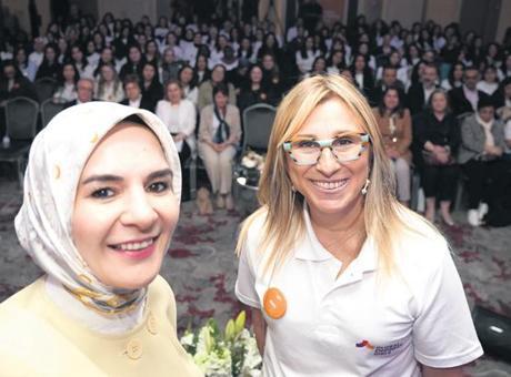 8 ülkeden mühendis kızlar İstanbul’da buluştular