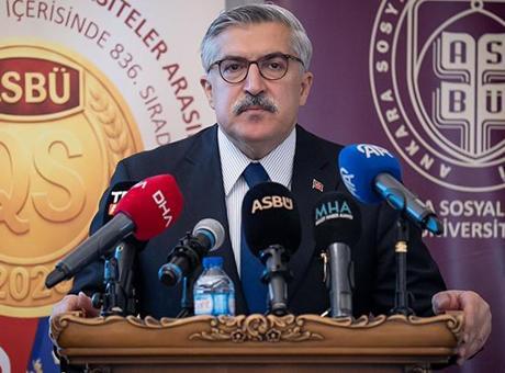 AK Parti'li Yayman: Dijital ağların toplumla yeni bir sözleşme yapması gerekmektedir