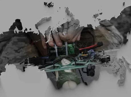 Ateşkes bine yakın İHA ile ihlal edildi! Ukrayna, Rusya'da hava trafiğini felç etti